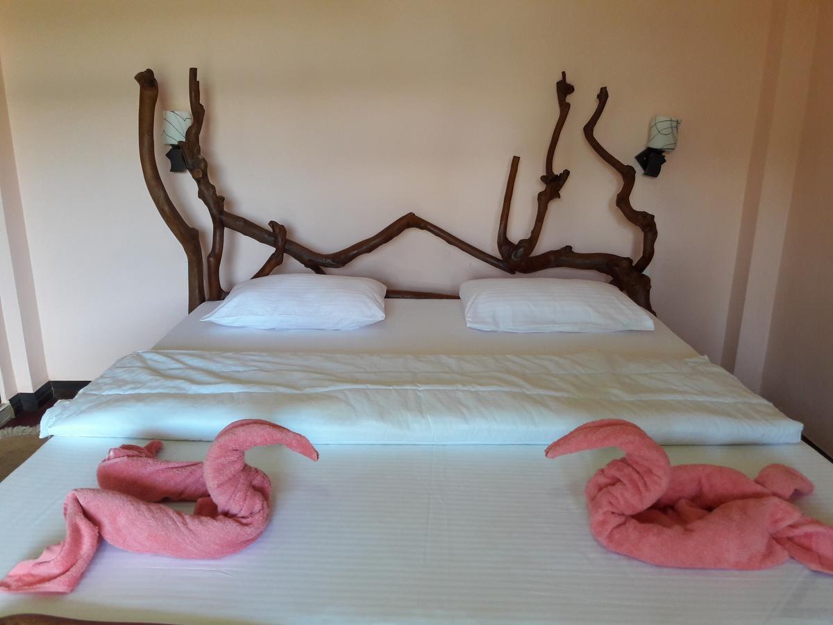 Bed and Breakfast La Rochelle Ella Exterior foto