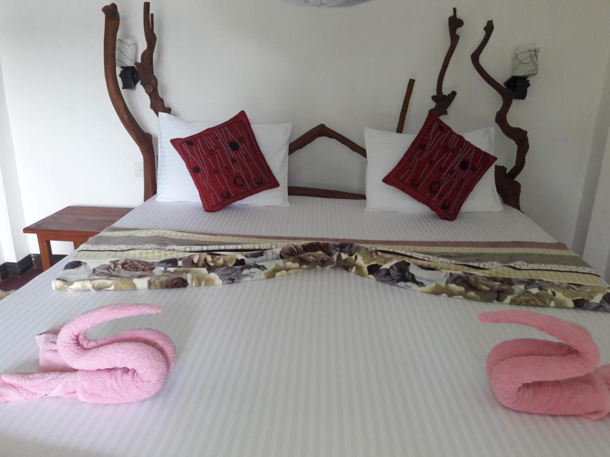 Bed and Breakfast La Rochelle Ella Exterior foto