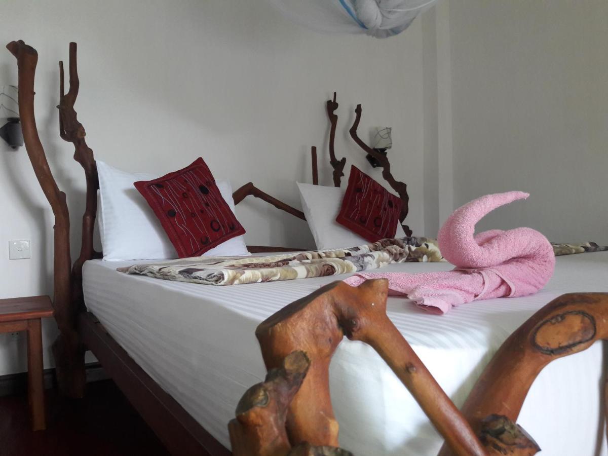 Bed and Breakfast La Rochelle Ella Exterior foto